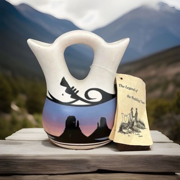 Benally Dine Navajo Pottery Wedding Vase Native American Artist Desert Scene 6" - Picture 8 of 10